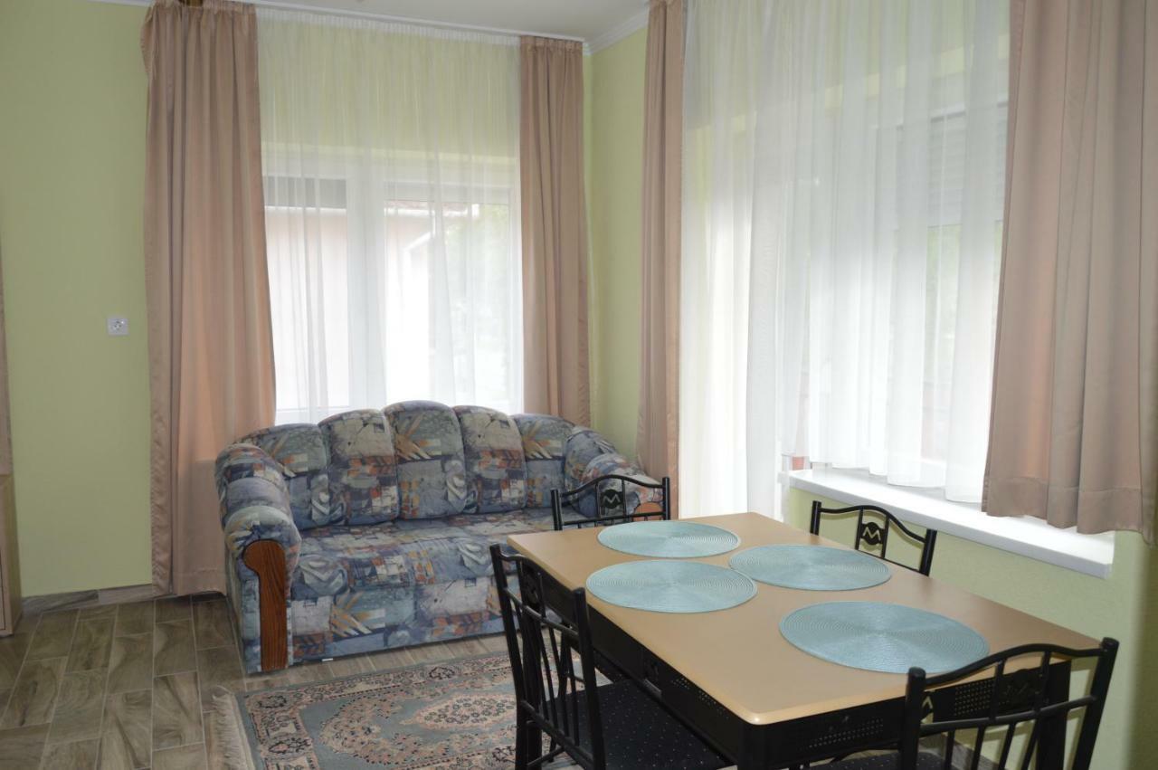 Varga Apartman Heviz Exterior photo