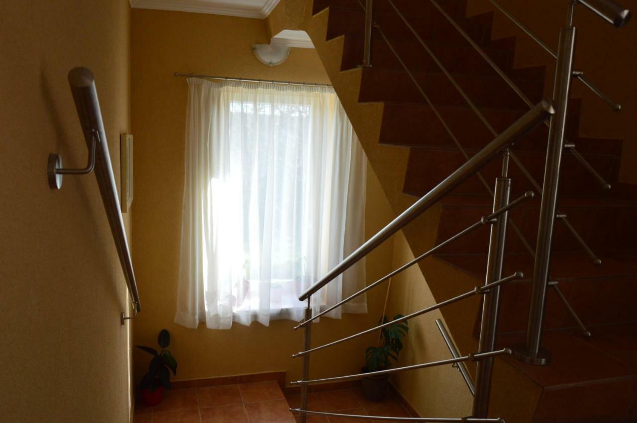 Varga Apartman Heviz Exterior photo