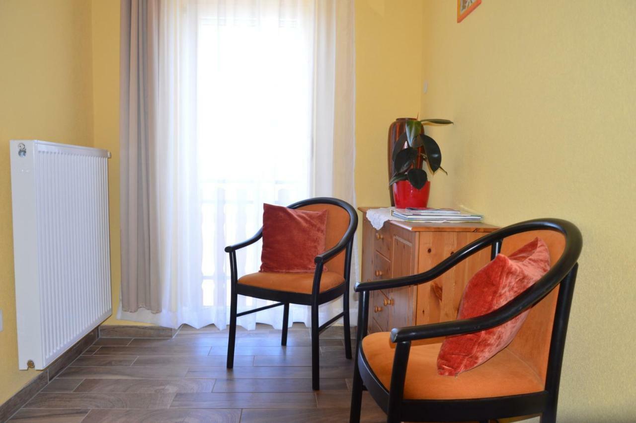 Varga Apartman Heviz Exterior photo
